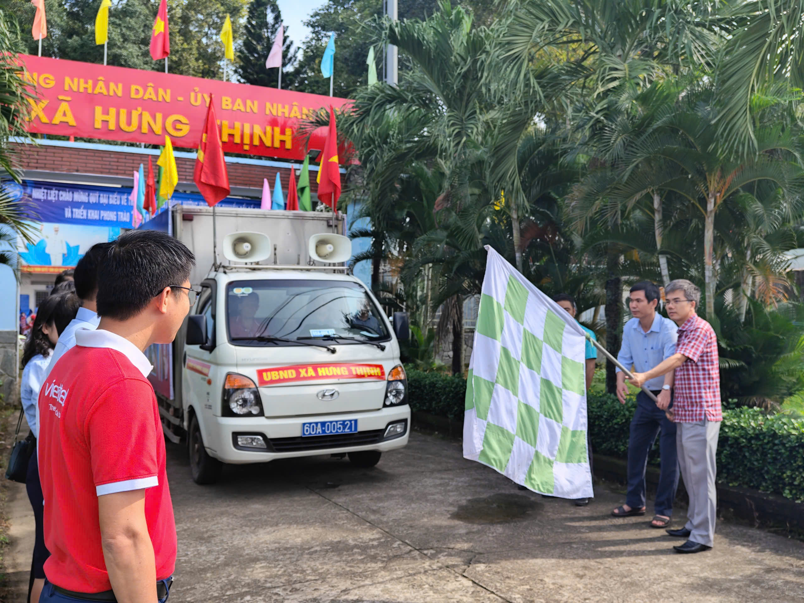 z7140407533232 e63b3b52632ad4f9c1a2a3774d851763