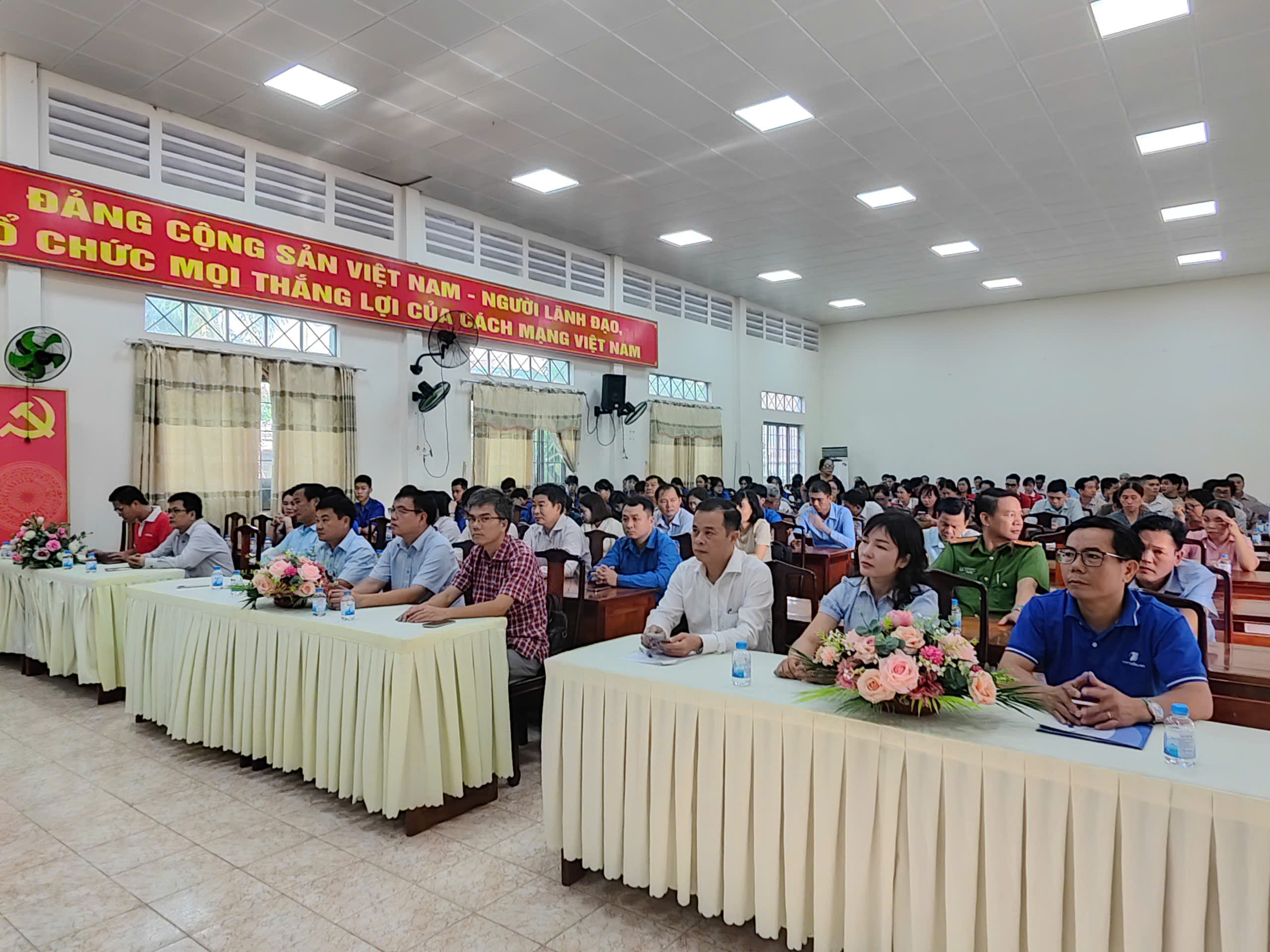 z7140413341471 848192f7de535e1e7bdfcbf66e6ca785